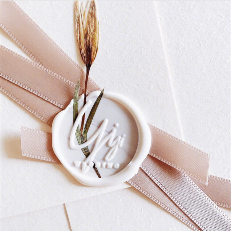 Dried Pressed Double-leaf Lilies 1